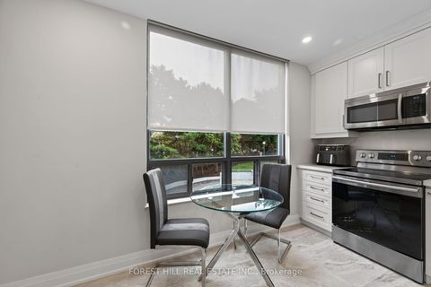 Photo 20 at 301 - 333 Clark Avenue W, Yorkhill, Vaughan