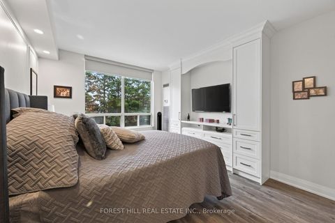 Photo 24 at 301 - 333 Clark Avenue W, Yorkhill, Vaughan