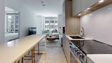 Photo 7 at 205 - 70 Annie Craig Drive W, Mimico, Toronto
