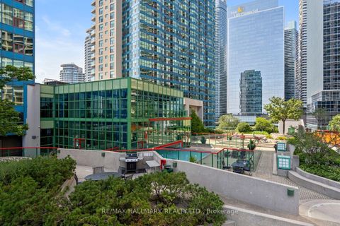 Photo 18 at 504 - 77 Harbour Square, Waterfront Communities C1, Toronto