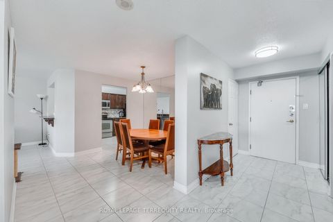 Photo 14 at 1107 - 8501 Bayview Avenue, Doncrest, Richmond Hill