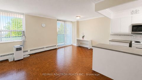 Photo 5 at 304 - 5949 Yonge Street, Newtonbrook East, Toronto
