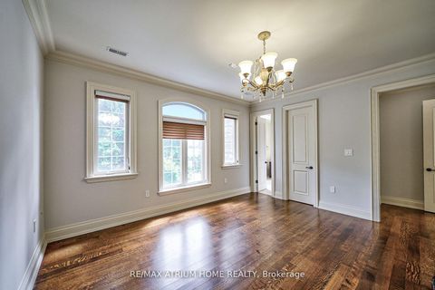 Photo 30 at 18 Heathcote Avenue, Windfields, Toronto