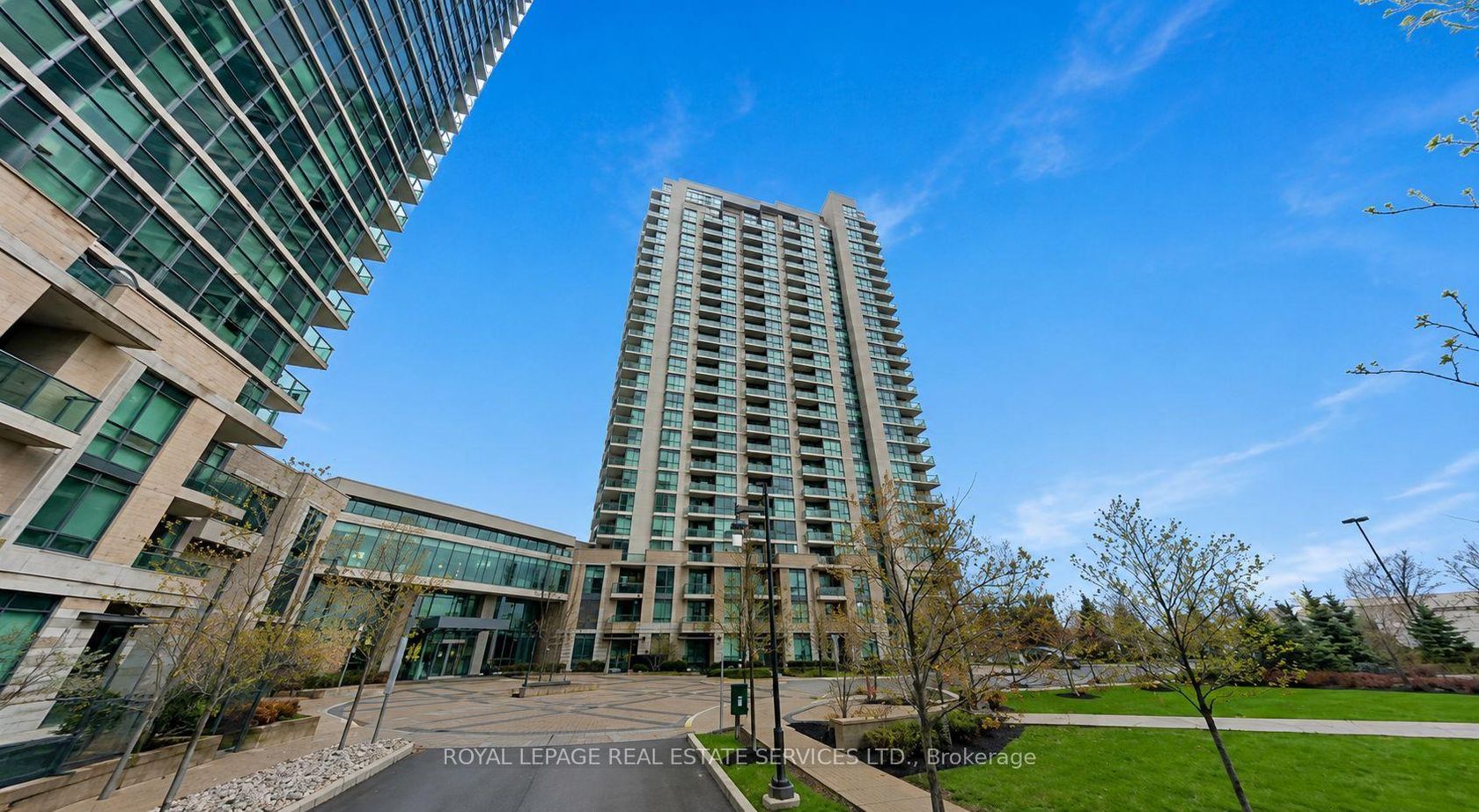 501 - 235 Sherway Gardens Road, City Centre West, Toronto photo number 2