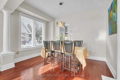 Photo 7 at 90 Birkhall Place, Shore, Barrie