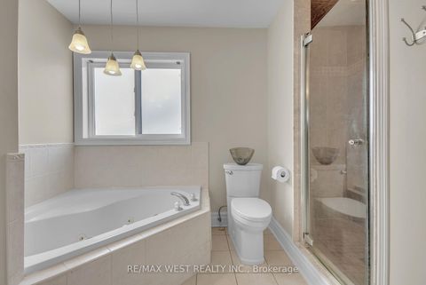 Photo 13 at 90 Birkhall Place, Shore, Barrie