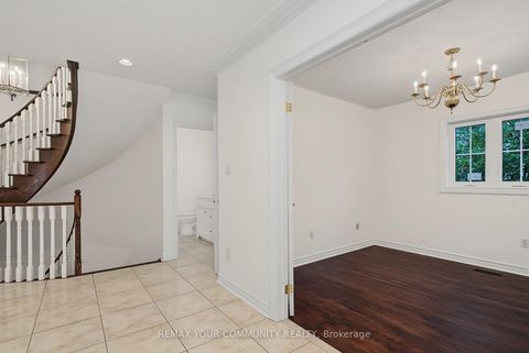 Photo 12 at 20 Fern Avenue, Langstaff, Richmond Hill
