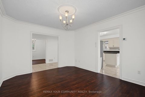 Photo 16 at 20 Fern Avenue, Langstaff, Richmond Hill