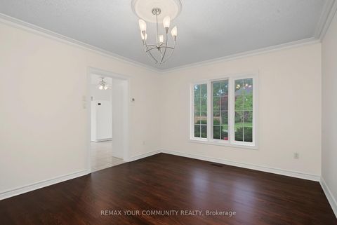 Photo 18 at 20 Fern Avenue, Langstaff, Richmond Hill