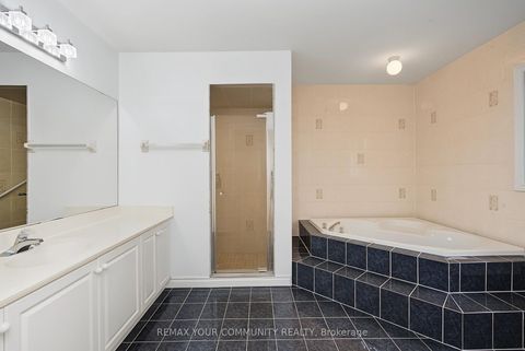 Photo 33 at 20 Fern Avenue, Langstaff, Richmond Hill