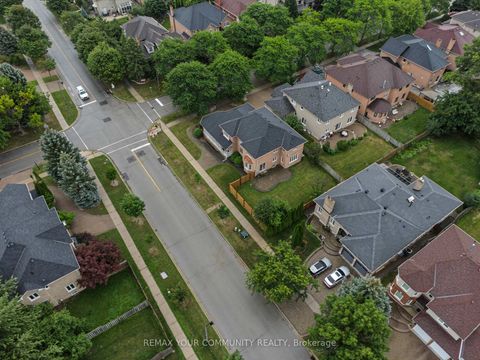 Photo 46 at 20 Fern Avenue, Langstaff, Richmond Hill