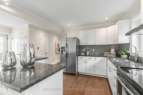 Photo 8 at 47 Haileybury Drive, Bendale, Toronto