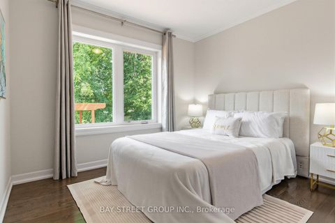 Photo 11 at 47 Haileybury Drive, Bendale, Toronto