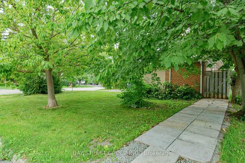 Photo 34 at 47 Haileybury Drive, Bendale, Toronto