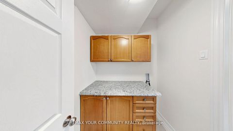 Photo 12 at 6 Homerton Avenue, Oak Ridges, Richmond Hill