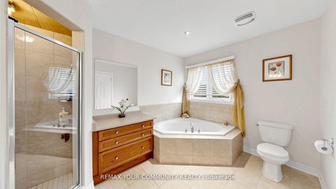 Photo 26 at 6 Homerton Avenue, Oak Ridges, Richmond Hill