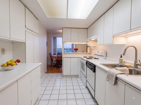 Photo 5 at 802 - 600 Rexdale Boulevard, Clairville, Toronto