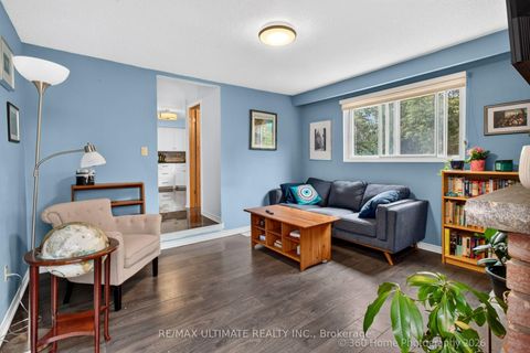 Photo 3 at 146 Beaverbrook Court, Rouge E10, Toronto
