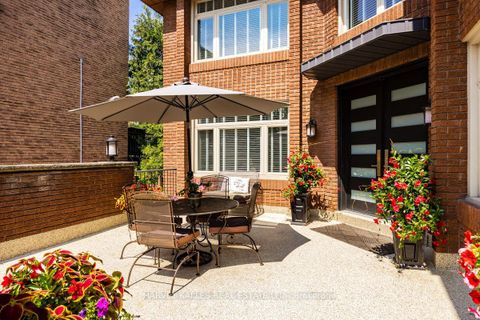 Photo 3 at 92 Prue Avenue, Lawrence, Toronto