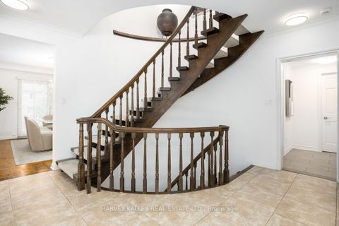 Photo 5 at 92 Prue Avenue, Lawrence, Toronto