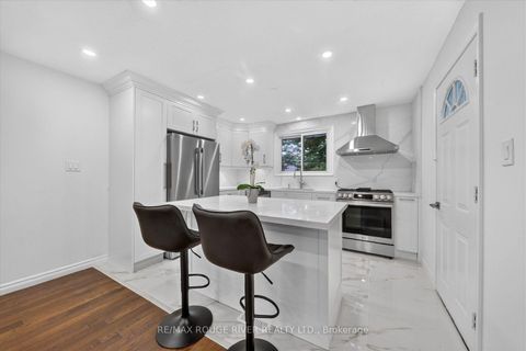 Photo 7 at 30 Scarboro Avenue, Highland Creek, Toronto