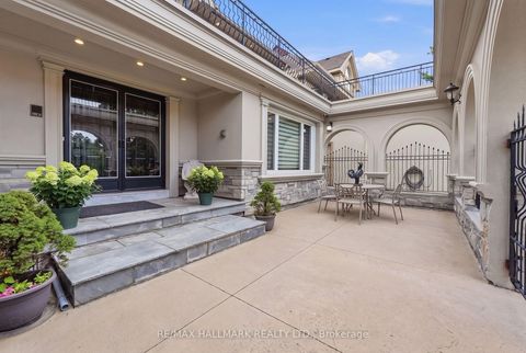 Photo 3 at 76 Francis Street, East Woodbridge, Vaughan