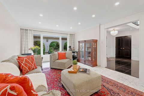 Photo 7 at 76 Francis Street, East Woodbridge, Vaughan