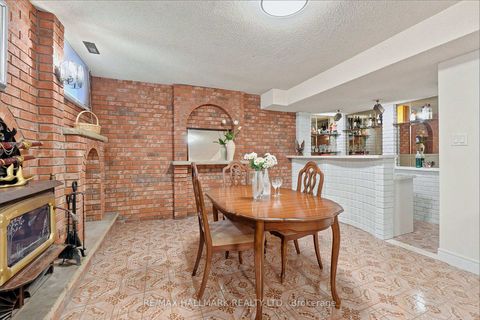 Photo 37 at 76 Francis Street, East Woodbridge, Vaughan