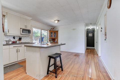 Photo 4 at 1384 Graham Side Road, Rural King, King