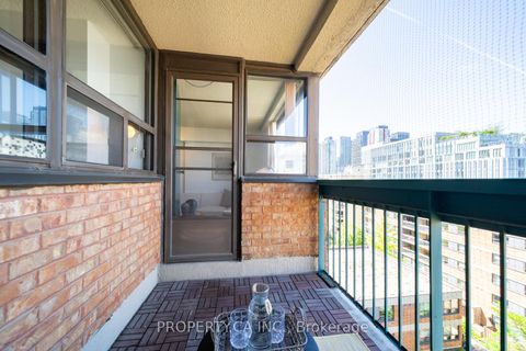 Photo 27 at 914 - 80 St Patrick Street, Chinatown, Toronto