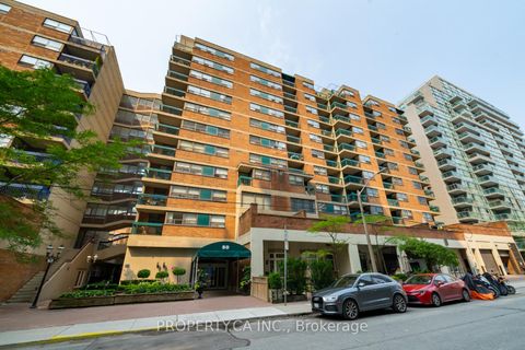 Photo 29 at 914 - 80 St Patrick Street, Chinatown, Toronto