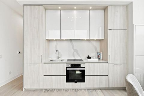Photo 15 at 4502 - 15 Mercer Street, Waterfront Communities C1, Toronto