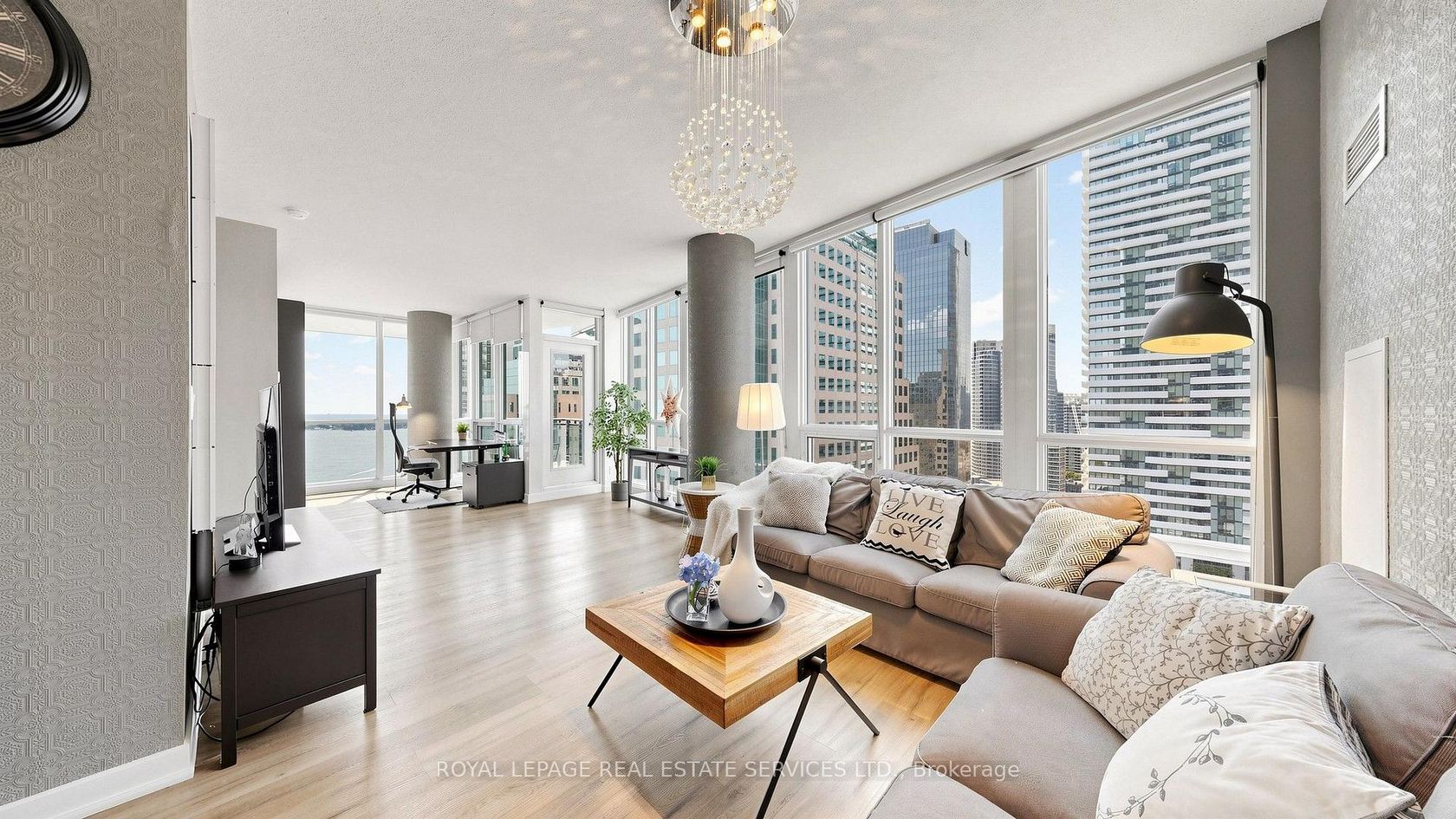 2212 - 33 Bay Street, Waterfront Communities C1, Toronto 