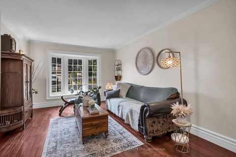 Photo 7 at 606 Haines Road, London, Newmarket