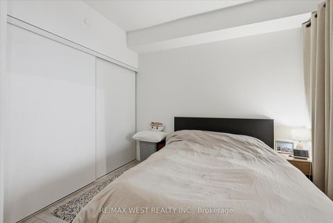 Photo 16 at 819 - 270 Dufferin Street, South Parkdale, Toronto