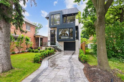 Photo 1 at 12 Otter Crescent, Nortown, Toronto