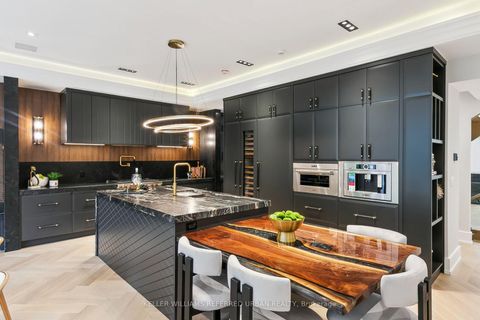 Photo 14 at 12 Otter Crescent, Nortown, Toronto
