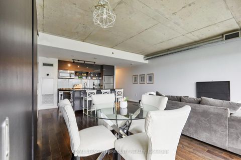 Photo 5 at 702 - 32 Trolley Crescent, Moss Park, Toronto