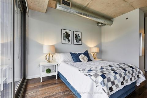 Photo 8 at 702 - 32 Trolley Crescent, Moss Park, Toronto