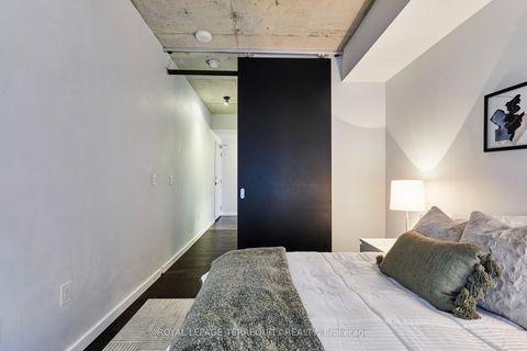Photo 18 at 702 - 32 Trolley Crescent, Moss Park, Toronto
