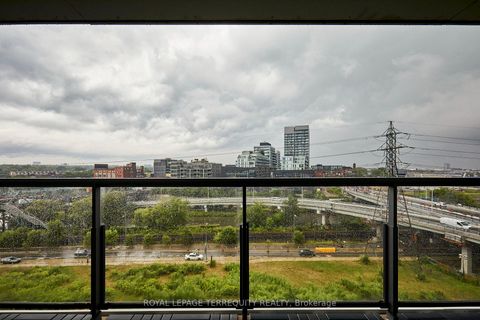 Photo 19 at 702 - 32 Trolley Crescent, Moss Park, Toronto