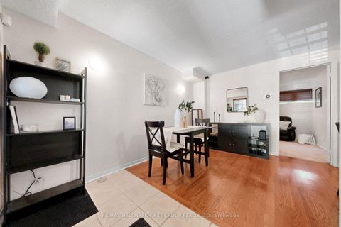 Photo 3 at 34 - 42 Pinery Trail, Malvern, Toronto