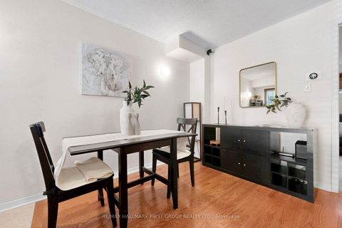 Photo 6 at 34 - 42 Pinery Trail, Malvern, Toronto