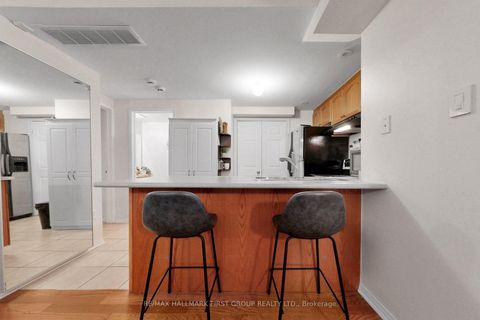 Photo 10 at 34 - 42 Pinery Trail, Malvern, Toronto