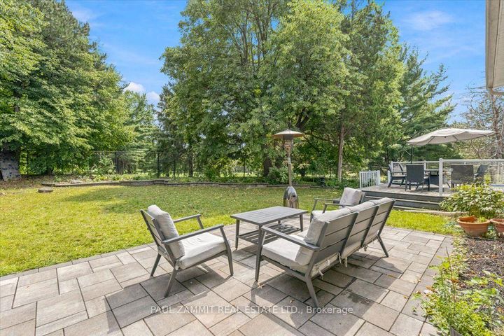 Photo 3 at 21 Kings Inn Trail, Bayview Country Club Estates, Markham