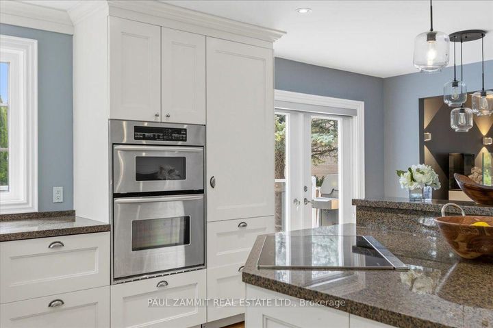 Photo 10 at 21 Kings Inn Trail, Bayview Country Club Estates, Markham