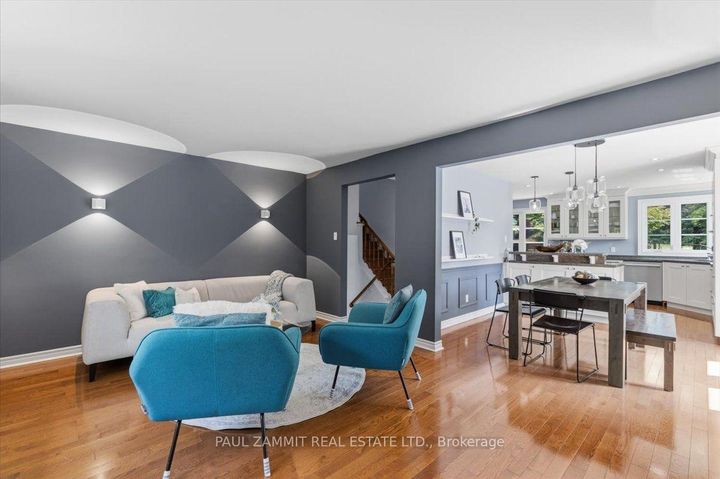 Photo 19 at 21 Kings Inn Trail, Bayview Country Club Estates, Markham