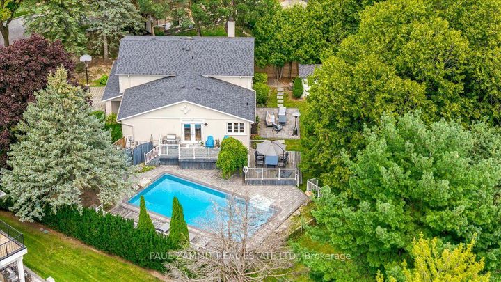 Photo 37 at 21 Kings Inn Trail, Bayview Country Club Estates, Markham