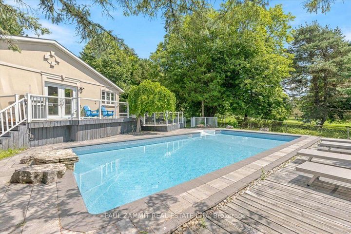Photo 39 at 21 Kings Inn Trail, Bayview Country Club Estates, Markham
