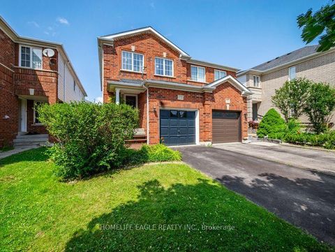 Photo 1 at 479 Heddle Crescent, Wyndham, Newmarket